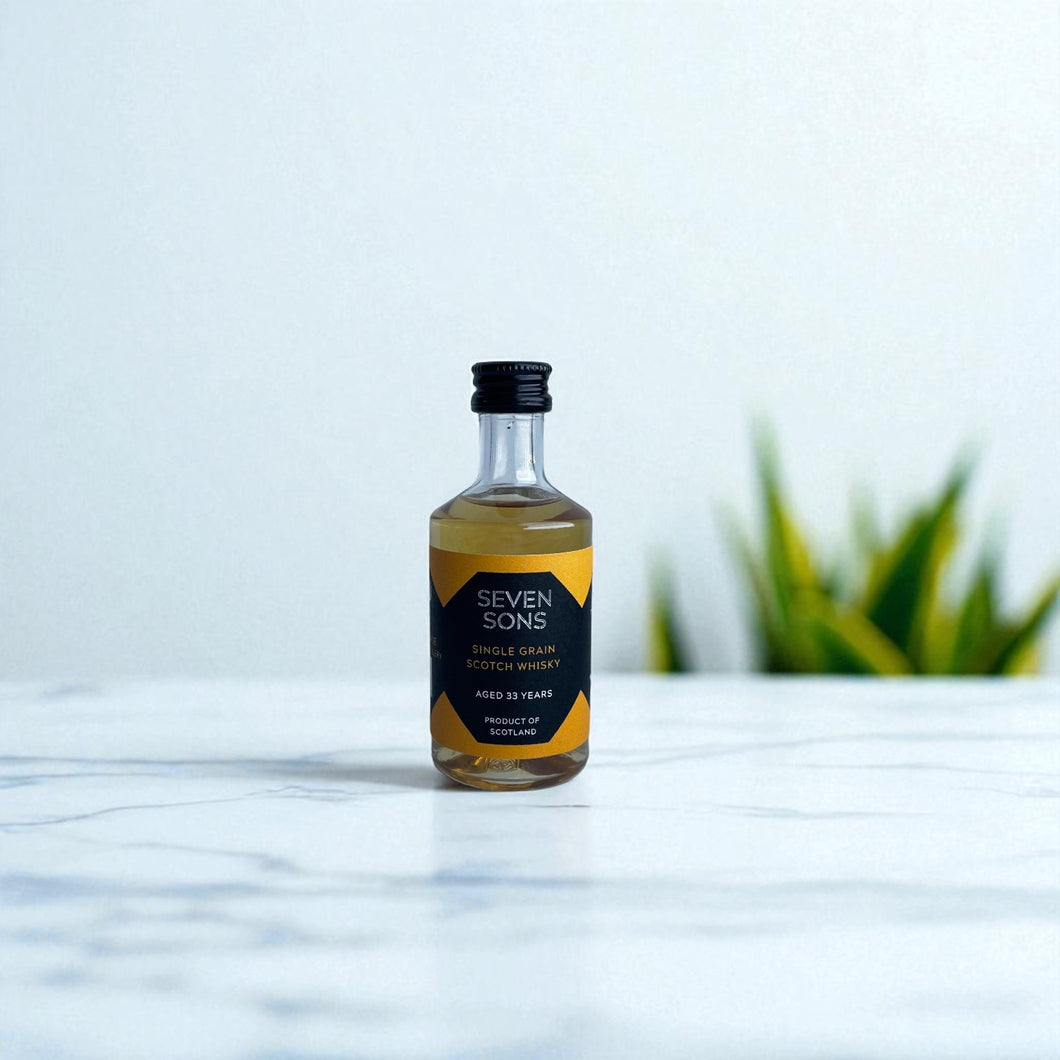 Seven Sons - Single Grain - North British - Aged 33 Years 5cl